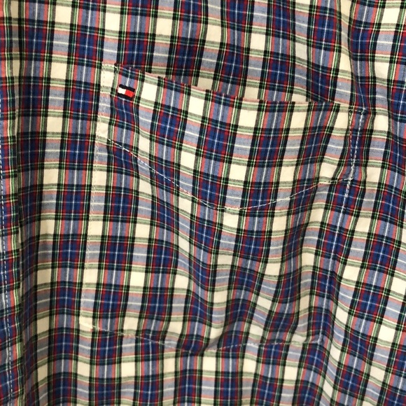 NWOT Tommy Hilfiger Mens Button Down L/S Shirt Lge - Picture 4 of 9